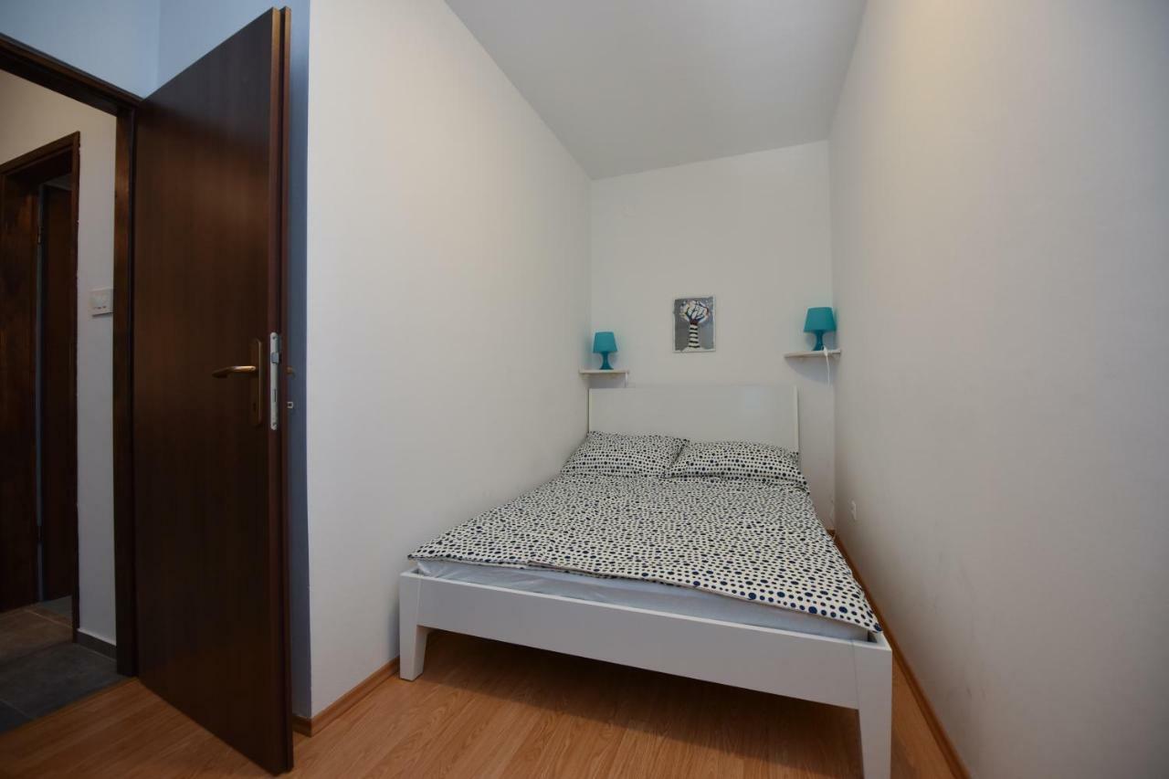 Apartments Enya Novalja Εξωτερικό φωτογραφία