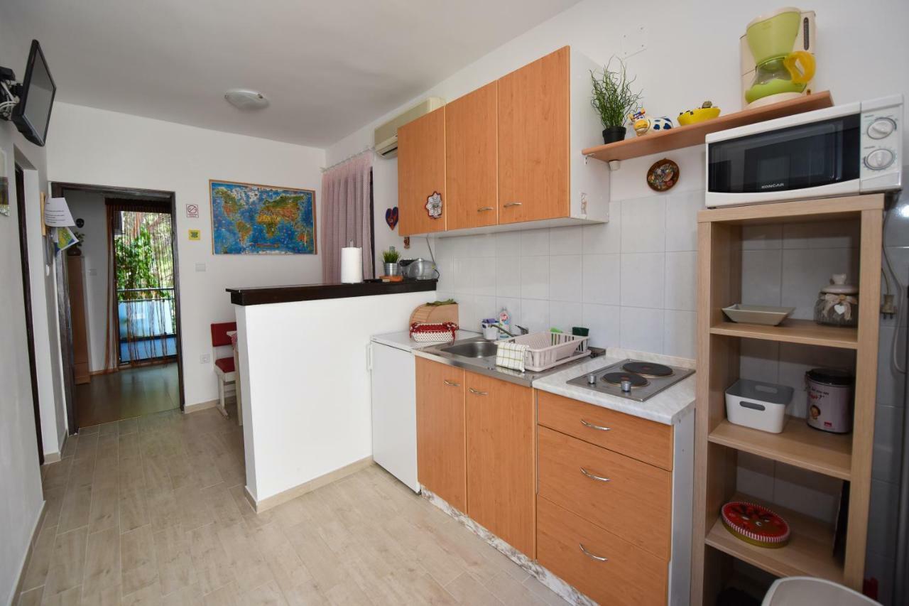 Apartments Enya Novalja Εξωτερικό φωτογραφία